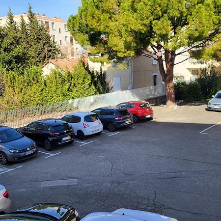 Les Tourterelles D'Avignon 2アパートメント エクステリア 写真